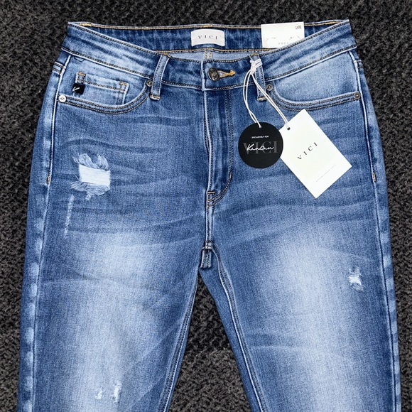 Vici For Kancan Light Wash Distressed Jeans NWT - Picture 2 of 15